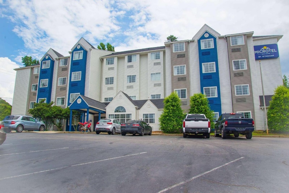 Microtel Inn & Suites by Wyndham Daphne Main image