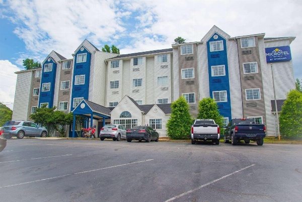 Microtel Inn & Suites by Wyndham Daphne Main image