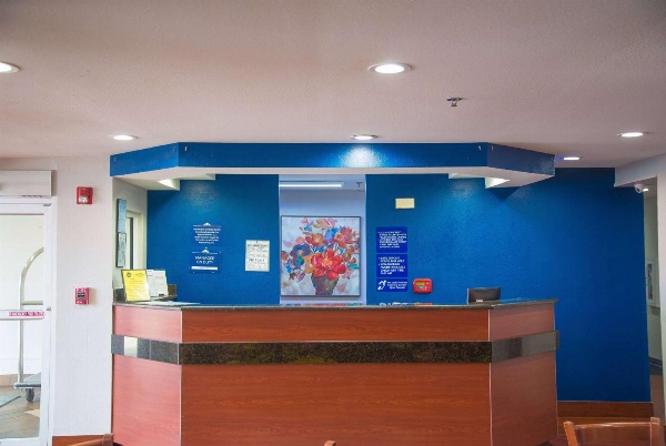 Microtel Inn & Suites by Wyndham Daphne image 5